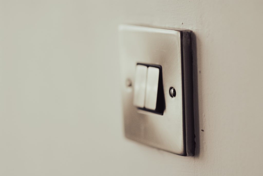 Photo of lightswitch on wall