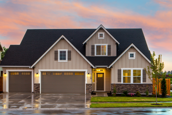 Choosing the Best Garage Doors: A Homeowner’s Guide